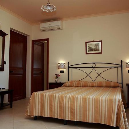 Villa Cristina Giardini Naxos Exteriér fotografie
