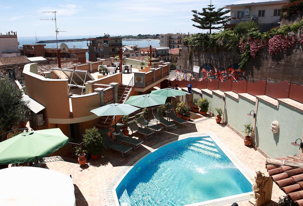 Villa Cristina Giardini Naxos Exteriér fotografie