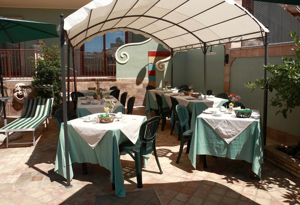Villa Cristina Giardini Naxos Exteriér fotografie
