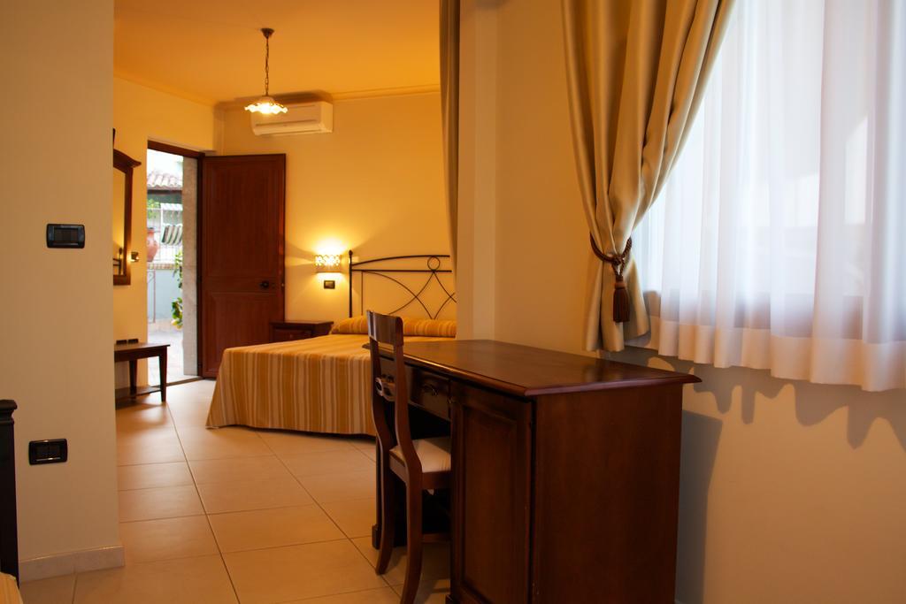 Villa Cristina Giardini Naxos Exteriér fotografie