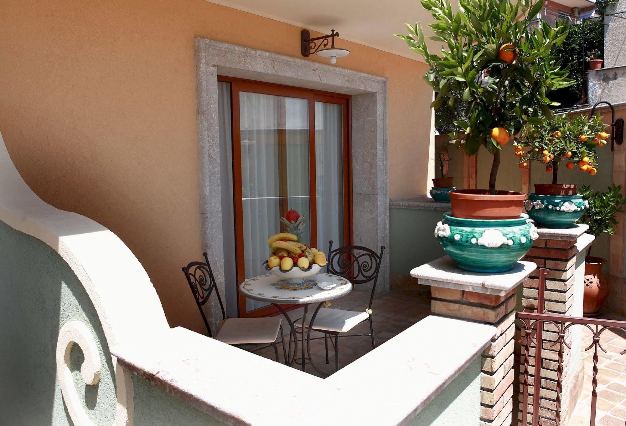 Villa Cristina Giardini Naxos Exteriér fotografie