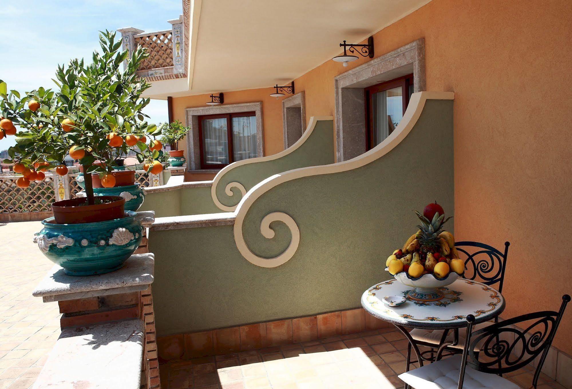 Villa Cristina Giardini Naxos Exteriér fotografie