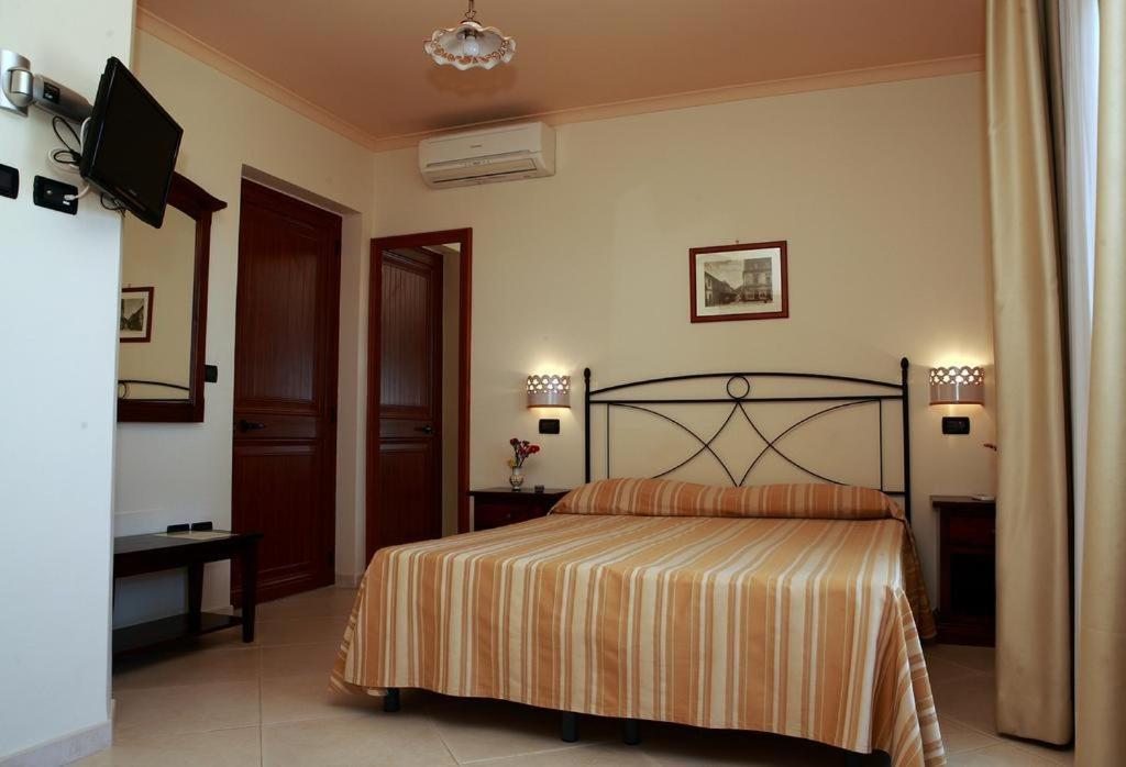 Villa Cristina Giardini Naxos Exteriér fotografie